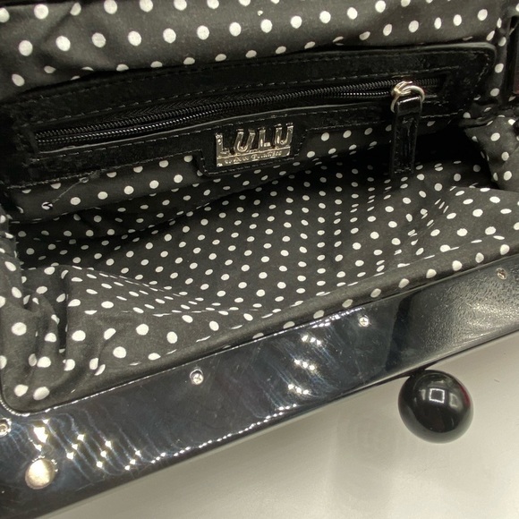 Lulu by Guinness BW Polka Dot Clutch - Picture 7 of 9